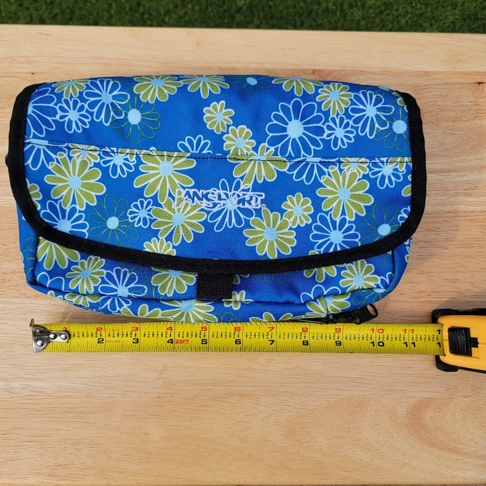 Jansport zippered  travel kit